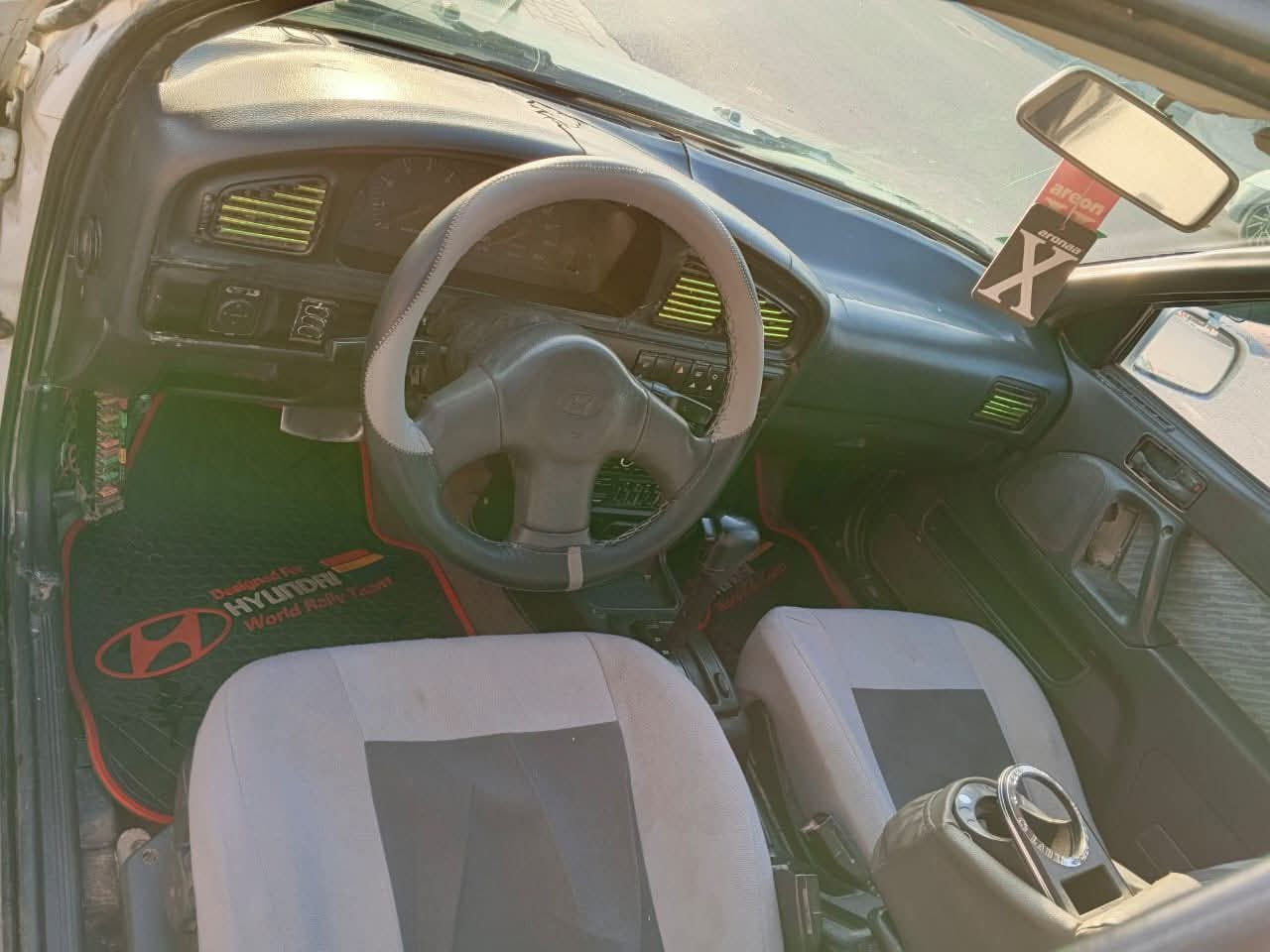 النترا دمعه 94اوتو  مكينه كير شرط سياره جاهزه ما بيه اي نقص لسعر 30بيهه مجال قليل ***********
