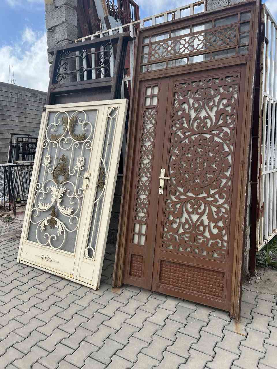 وصول وجبه جديده من الابوب و اشبابيك المستعمل  سعر القطعه الابيض 75 الف ويوجد خصم عله شبابيك ازغار 
الاستفسار اتصل 
***********
العنوان ناحيه الزاب مدخل اسايدين 
البيع نقد فقط
