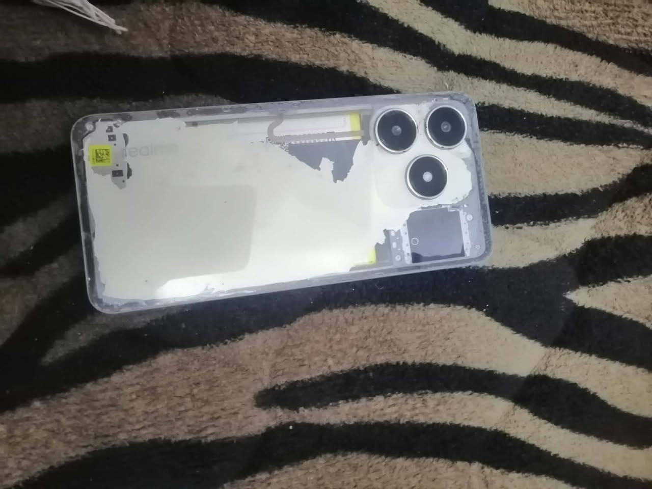 السلام عليكم ريلمي c61 ذاكره 256 عشوائيه 16 الجهاز ممفتوح ابد بس يرادله ضهر سعره 100 وبي مجال


**إذا كنت صاحب هذا الإعلان وتريد حذفه لأي سبب، رجاءا أرسل رسالة إلى الدعم الفني**