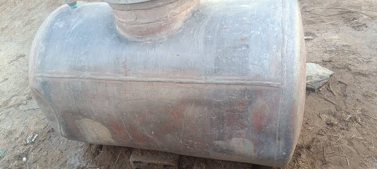 لبيع تانكي فافون ياخذ 2000لتر ***********
