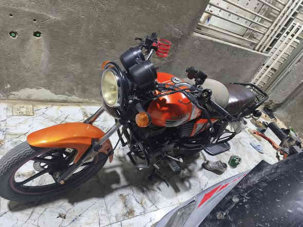 السلام عليكم دراجة دايوان نفخ للبيع نضيفه موديل 2023 مرقمه وسنوية وكامله بسمي سعره 2600 وبيه مجال مكاني كربلاء حي الرسالة ***********
