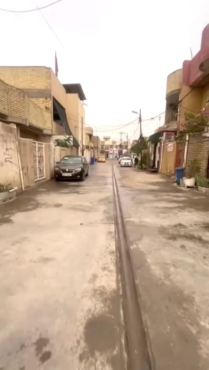 بيت 100 متر قاطين بناء جديد في منطقة حي الكوفة علاوي الاسمر مجاور البانزين خانة الجديدة منطقة كاملة الخدمات ماء وكهرباء ومجاري ب95 بي مجال قليل 

‭0771 284 2158‬
