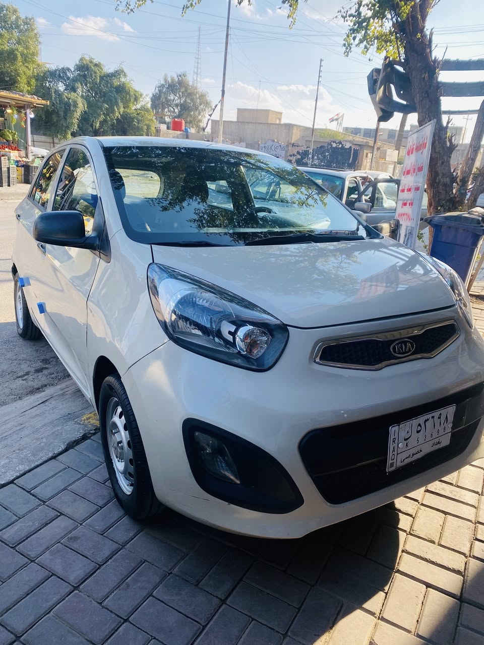 سلام عليكم بيكانتو سعر مناسب جدا 2015 رقم بغداد تحويل مباشر ب اسم بنيه بدون لا حادث ولا صبغ تخم تاير قبل كم يوم باتري جديد صدر امامي خلفي كير محرك كلشي بيه جاهز بدون نقص وموضحه بصور مكانه بغداد البياع سعره قفل 88 ورقه مابيه ولا سنت اي استفسار ***********
