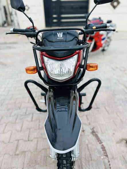 للبيع هاوجي قفاز موديل 2023 
مسجل وكامل بعده لوك مابي اي نقص 
السعر 14 ورقه ونص العنوان رمادي تاميم ***********
