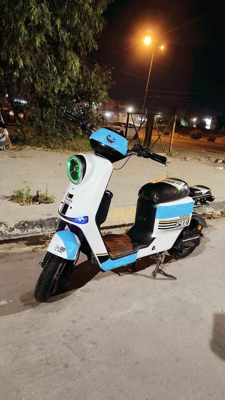🔹السلام عليكم اخون
✔️ ماطور ريان حيل نضيف 
✔️باتريات فول 
✅وايرمنيه شغاله 
✅ 5 باتريات ✅✅✅✅✅
✅ السعر 400 بي مجال شي قليل
