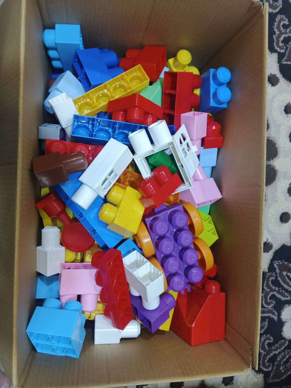 مكعبات حجم كبير عدد 120قطعة


**إذا كنت صاحب هذا الإعلان وتريد حذفه لأي سبب، رجاءا أرسل رسالة إلى الدعم الفني**