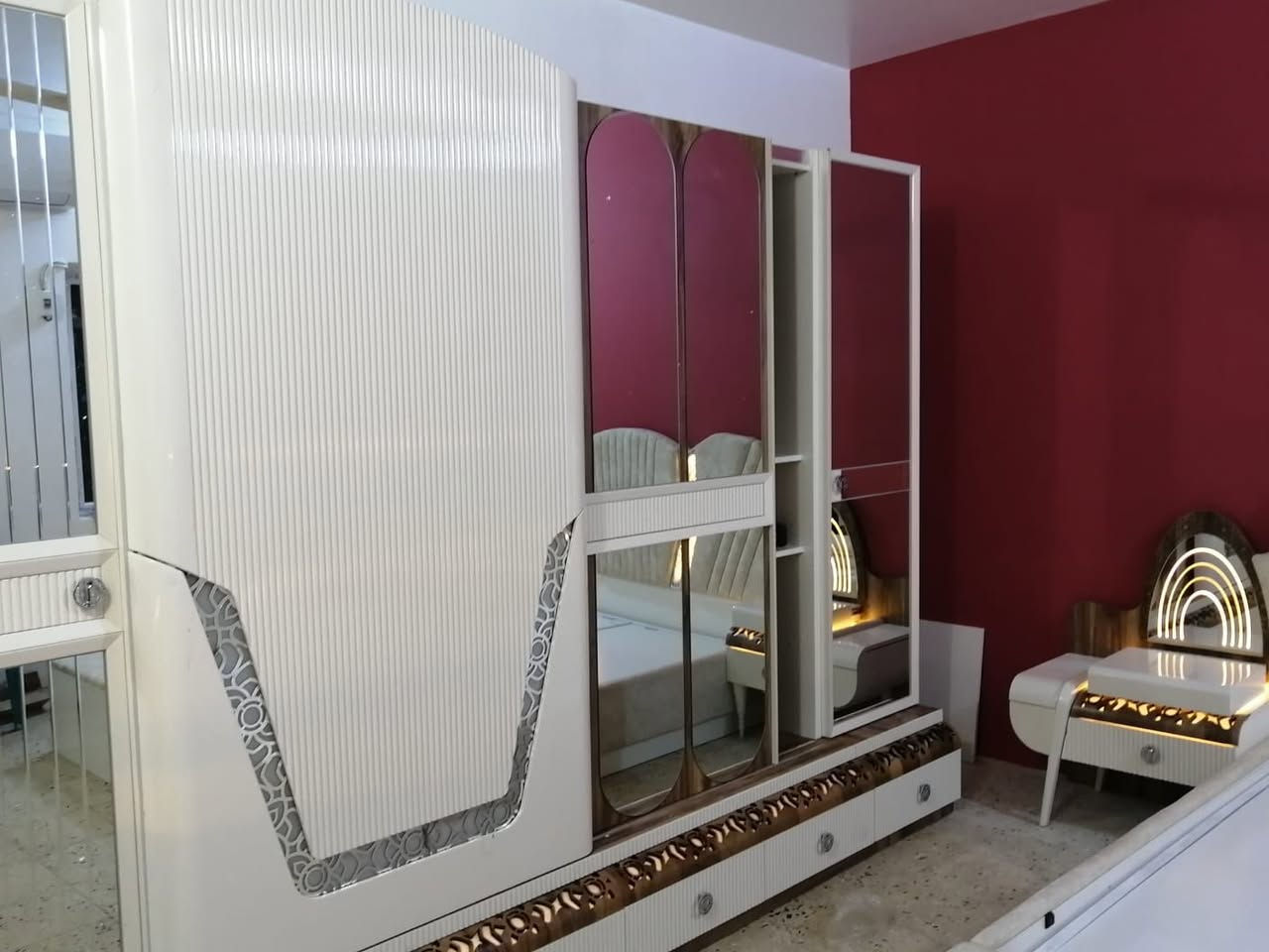 مستعدون لشد وتنصيب الغرف التركيه 
وتصليحها نرجعها الك جديده 
و بأنسب الاسعار .. 

للاتصال+واتساب  // ***********
