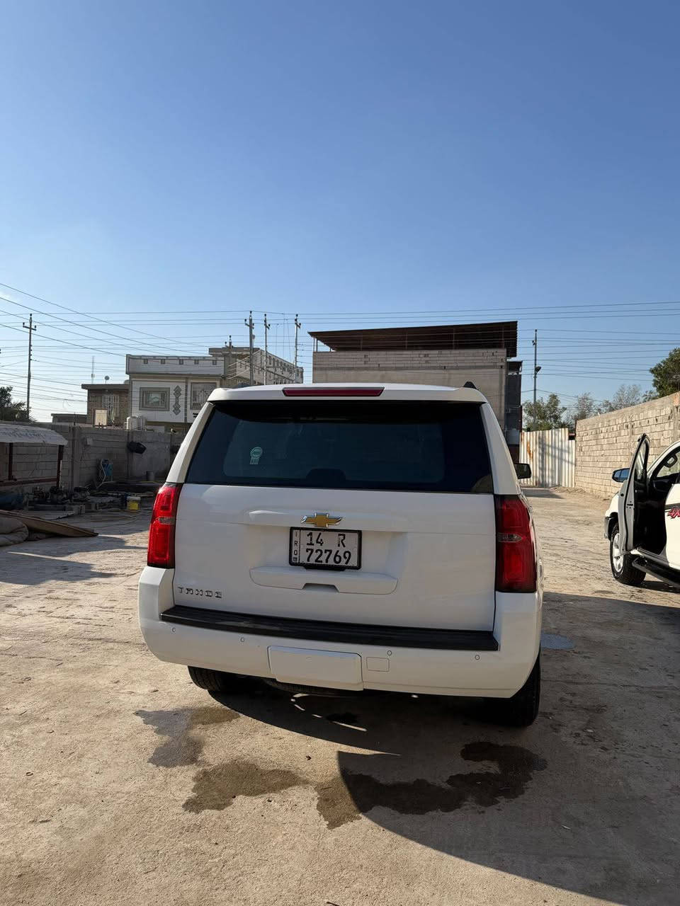 تاهو مديل ٢٠١٥ مبدل بيها بطل جاملغ خلفي مصلح وبيها ملاحظات بسيطه اي استفسار اتصال على الرقم *********** البصرة, العراق
