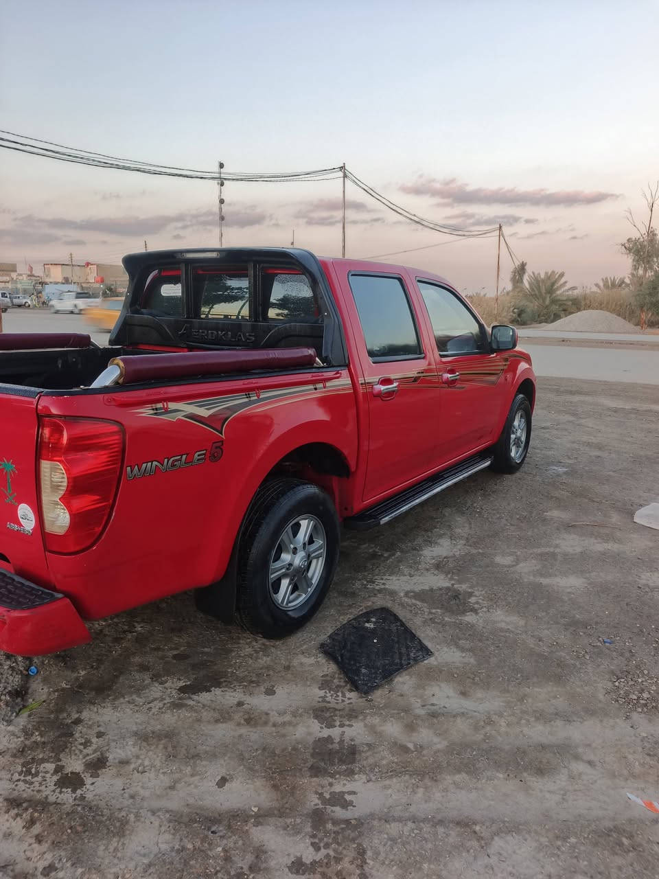 سلام عليكم
كريت 2020 كفاله عامه 
مكينه وكير وحداديه وتخم تاير كله جديد 
جاهزه من كلشي 
رقم قادسيه بسمي 
السعر 109 وبيه مجال 
مكان السياره الديوانيه قضاء الحمزه الشرقي 
‏‪***********‬‏
