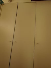 ايكيا • خزانة ٣ أبواب • الاعظمية