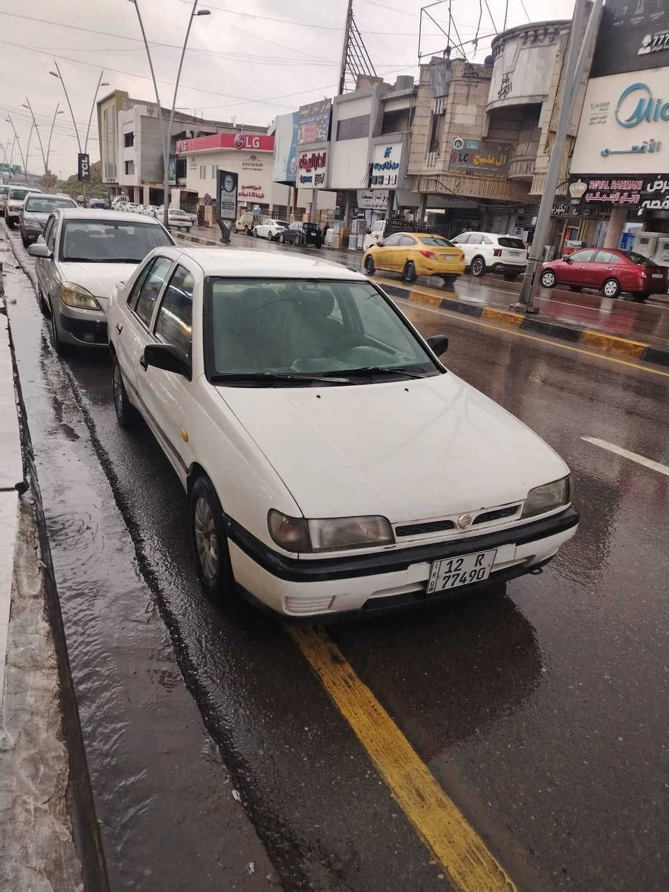 نيسان للبيع سيارة مكينه وكير شرط طخم جديد شرط التحويل وايرمنيه شغاله بدون صبغ مكلف بلنشر خبر على الرقم ***********
***********
