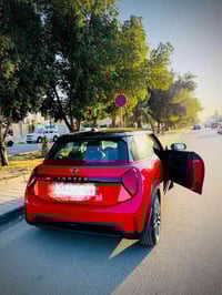 مني كوبر 3 ابواب موديل 2025  ‏Mini coper c-3door 2025   من شركة العروش...