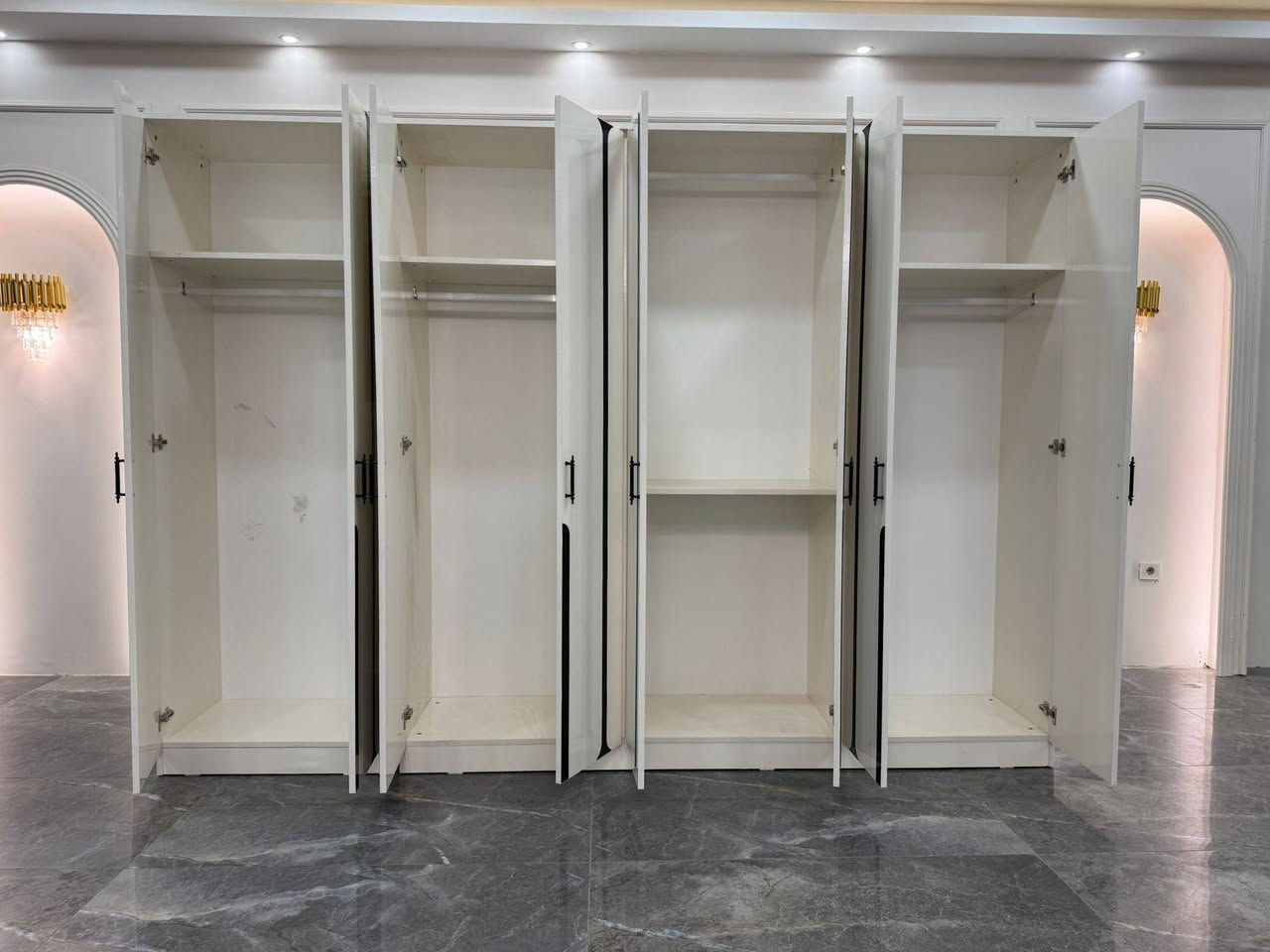 *موديل    سفير      المودرن*
*7 قطع*.    *كنتور مع الملحق 3م*

*2- برغي وچوي حديد*
  
*سرير مخزن جك*

*5- شغل درجه اولى*

توصيل بغداد مجانا 
اطراف ٢٠ الف 
محافظات ١٠٠ الف
#عراقچی #بيع #غرف


**إذا كنت صاحب هذا الإعلان وتريد حذفه لأي سبب، رجاءا أرسل رسالة إلى الدعم الفني**