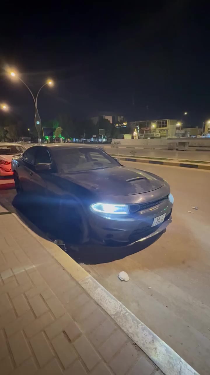 جارجر sxt محدثه srt داخل وخارج موديل ١٦ رقم بابل سياره ضربتها بس جاملغ وشبر بنيد بدون ايربكات سونارها وضربتها مال امريكه موجوده معروضه (١٦٥) شعدك بيع مراوس تعال 
***********
