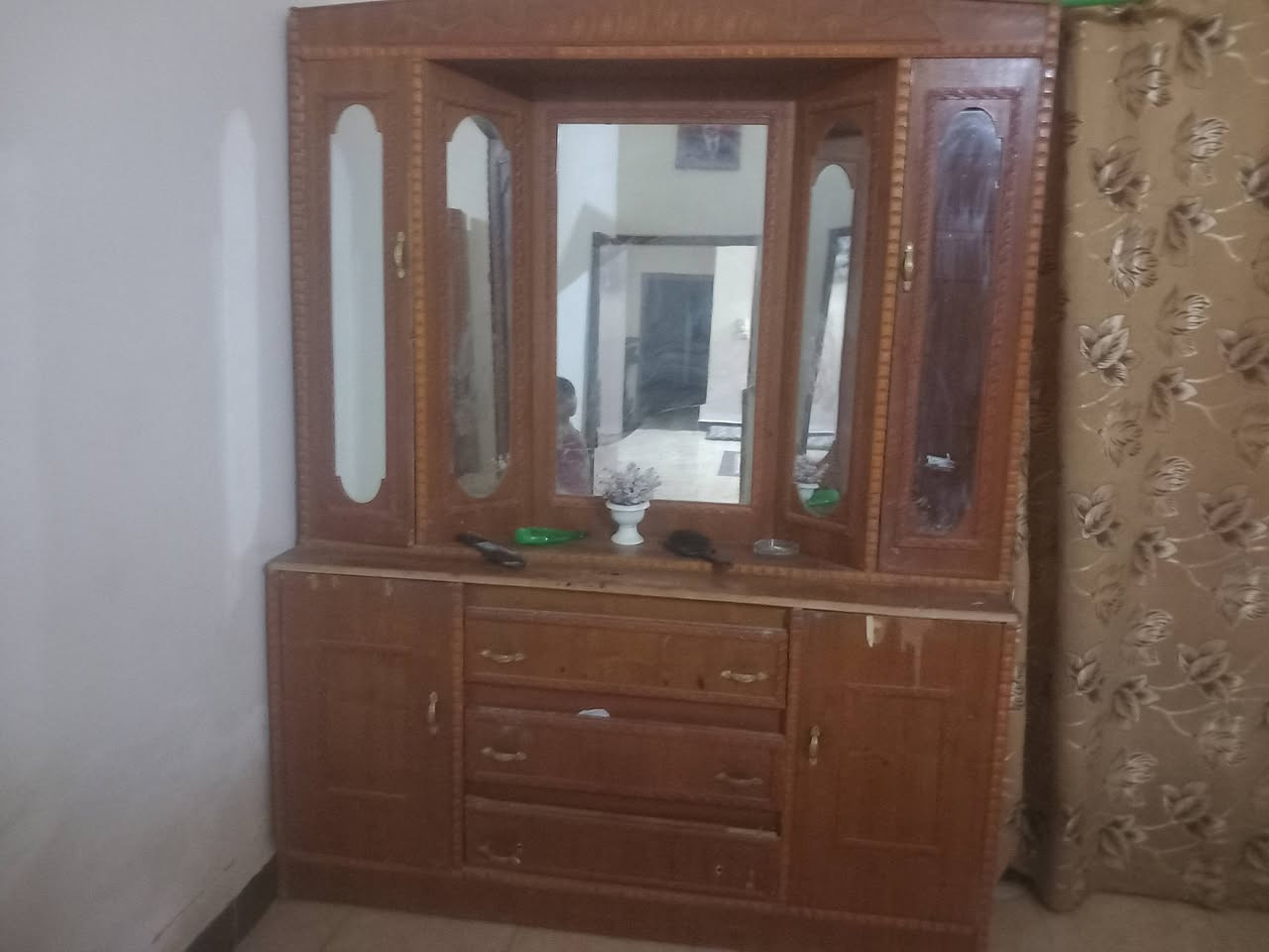 سلام عليكم عندي اثاث منزليه للبيع مكاني ابو غريب سعر خاص


**إذا كنت صاحب هذا الإعلان وتريد حذفه لأي سبب، رجاءا أرسل رسالة إلى الدعم الفني**