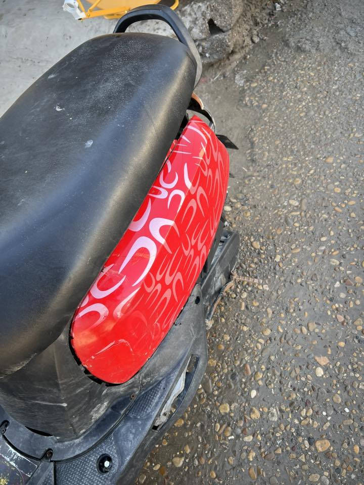 سلام عليكم درجه بواليس للبيع  السعر 375 بيها مجال المكان البصره قضاء المدينه راقم /***********
