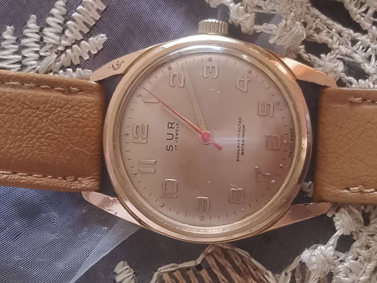 السلام عليكم اخواني للبيع ساعة سور تكويك سويسري اصلي قديم


**إذا كنت صاحب هذا الإعلان وتريد حذفه لأي سبب، رجاءا أرسل رسالة إلى الدعم الفني**