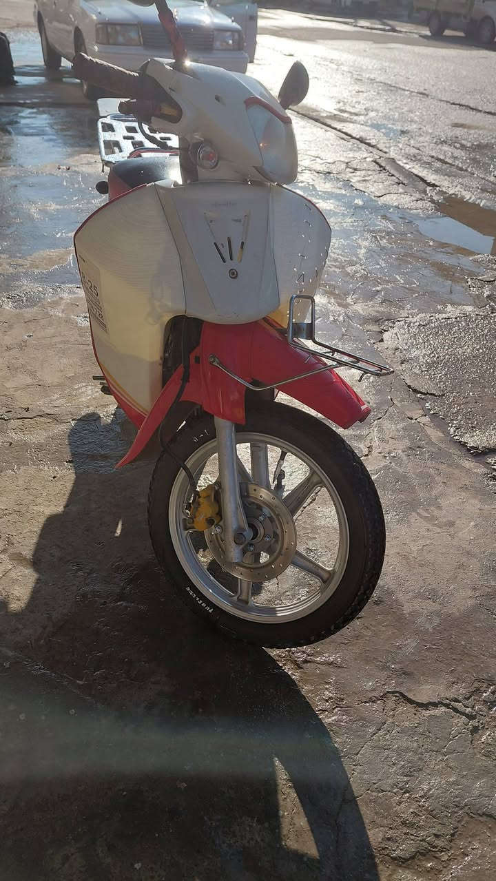 سلام عليكم سلفيز كوري للبيع مليون400برعي مفتوح شراي يتصل ***********
