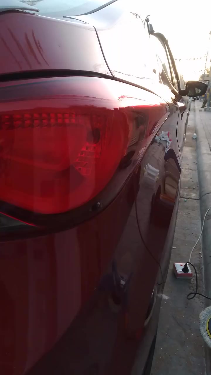 سلام عليكم اني ابولش بوليش درجه اولى شرط اخلي سيارتك كزاز وبسعر مناسب فقط ب 30الف مكاني حي عامل يم جامع غدير رقمي ***********
