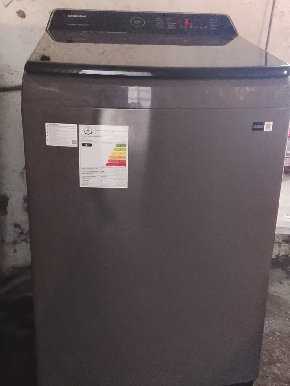 سلام وعليكم غساله اوتامتيك سامسونج جديده للبيع اخذتها ب900 أريدها ب400 التواصل على هذا الرقم ***********

