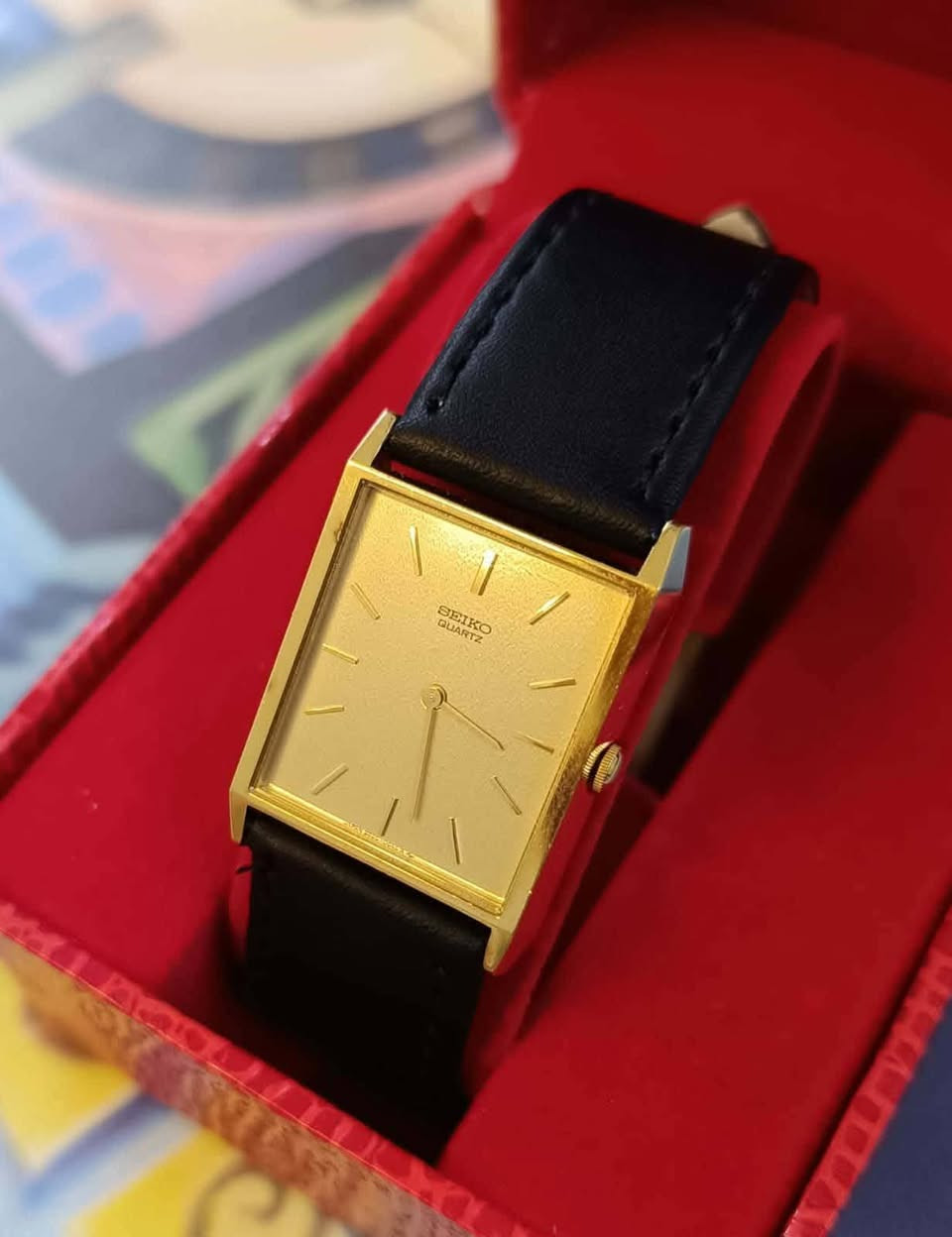 سايكو انتاج ثمانينات
كوارتز بطارية 
سير مستبدل البك الاصلي وياها

قطر 27 ب 33 مع الاذانات

للبيع التواصل خاص او على الرقم ***********.
