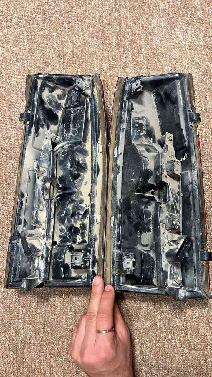 زوج بك لايت تسعينية للبيع العنوان بصرة يوجدتوصيل شكرا لادارةالكروب ***********
