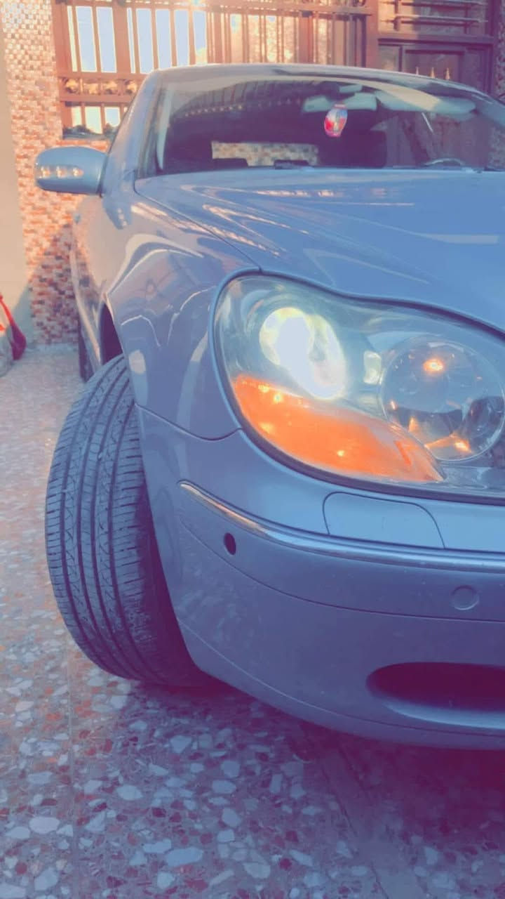 السلام عليكم
Mercedes -Benz
S 500
Model : 2002 
لطفٱ اني ذاكر كل مواصفات مايحتاج من تتصل تكول شنو مواصفات

-------------------------------------
#السعر130 ورقه
‏
#رقم الهاتف ***********
رقم شمالي سليمانيه
#مكان السيارة : بغداد 
-------------------------------------
سلام عليكم 
للبيع  مرسيدس غواصة موديل 2002 اصل حجم500مكفولة من الضربة والحادث 
تفاصيل👇🏻👇🏻
1_ بصمة⁩
2_محركv8 كير مكفولات ⁦⚔️⁩
3_تبريد 3 قطع⁩
4_كروز سرعة🔒 
5_ سلايت ⚔️
6_  شاشة ا🖥
7_ مري قلاب مع البك
9_انارة ترحيب💡 ⁩
10_شاشة اعطال💬
11_داخل جديد كهرباء ⁦⚔️⁩
13_ مري شفط
14_ ايرباكات سليمة 
15_ويل 16 بلادي  ⚔️⁩
16_سستم صوت BOSS 
17_صدر امامي خلفي جديد ⁦🛠️⁩
18_حساس مطر💦
20_لايت زينون بلاد
21_ وضعيات قيادة سبورت وعادي واوتو🔥
24 تجاوي خلفية كهرباء قلابة 
25 بردة كهرباء
26 سلايد رؤف
27 جام ازرق عازل للحرارة
30 أربع جوبلسات تصعد وتنزل حسب رغبة الشخص

33 كشنات هيترات مع كهرباء
34 كشنات خزن ميموري 3 وضعيات
37 تحكم استيرن جهتين
38 استيرن كهرباء 

للاستفسار ***********
غير متواجد على النت 
السيارة بدون اي نقص واحلى من الصور تحياتي❤️
السيارة جاهزة من كل النواحي 
 
-------------------------------------
