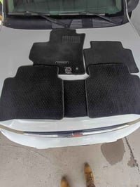 ارضيات كورلا الاصلية مستخدمة مرة وحدة فقط بغداد-زيونة للاستفسار 079021...