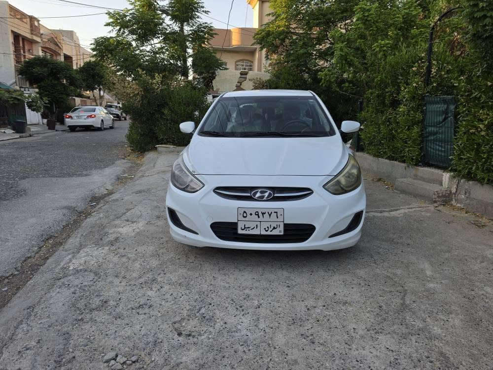 سحری 93$
Hyundai accent 2017
امریکی 
رەنگ سپی
چوار جام کەرەبای
سوکان ڤۆلیۆم 
سیستەم eco
 گێرو مەکینە بەشەرت 
3 پارچەی سبوخە لەگەر دو بست شانی 
بێ ژۆرێ نەرمە تەزرەکی هەیە 
شوێن هەولێر 
*********** 
*********** أربيل, العراق
