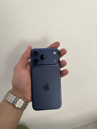 آيفون ١٧ برو ماكس • ٢٥٦ • نيلي