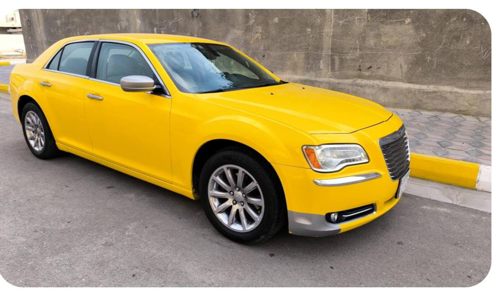 سلام عليكم أوباما كرايسلر موديل 14 أصل 
كير ماوس داخل عسلي
رقم بغداد بأسمي مداور ثاني يوم
حادث جاملغ امامي جهت السايق فقط
كير ومكينه مكفولات سياره حلوه وخير من الله
مكان السياره واسط نعمانية
السعر 175 وبيها مجال بسيط للشراي

للاستفسار الرقم ***********
