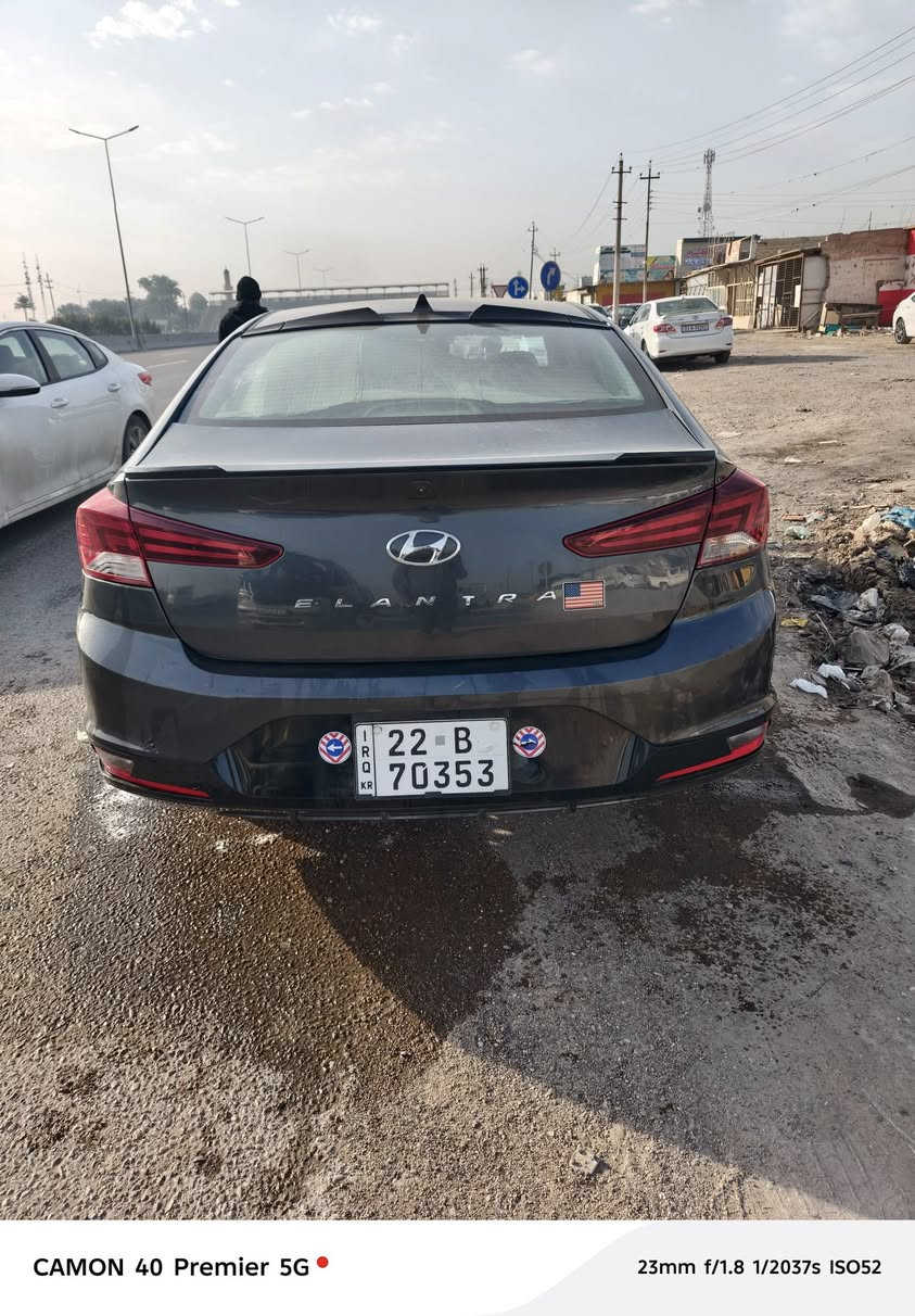 النترا 2020
تحكم ستيرن 
أشاير بل مري 
سبورت 
مكينه 2000دوش 
شاشه كامره 
مري كهرباء 
كير ايتي 
ويل كب لايت زنون عدسه
اتصال /***********
, سياره حادثه بنيد  بدون ايربااك عل بارد 
مكانها بغداد 
رقم أربيل ب اسمي
