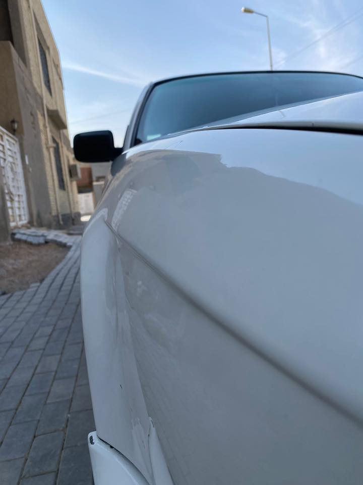 سلام عليكم سياره بي ام 525البيع فقط مكفوله من الضربه فقط مصبوغه عام الجماليه. صبغ الشمال مكينه بلاديهً مسكر عدل كير محرك خير من الله صدر خلفي امامي جديدتبريد ثلج قطعتين  سنتر لك شغال سلايت طكتين بجم عريض سياره كهربائيات كله شغاله منضومه زنون عالي سياره جاهزه من كلشي رقم سليمانيه إنكليزي بسمي سنويه 2030 سعر64وبيها مجال مكان كربلاء  رقم الهاتف ***********
