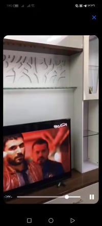 ميز بلازما • جديد • نضيف