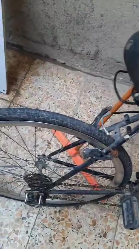 للبيع C700عوزه بريك وبنجر الامامي


**إذا كنت صاحب هذا الإعلان وتريد حذفه لأي سبب، رجاءا أرسل رسالة إلى الدعم الفني**