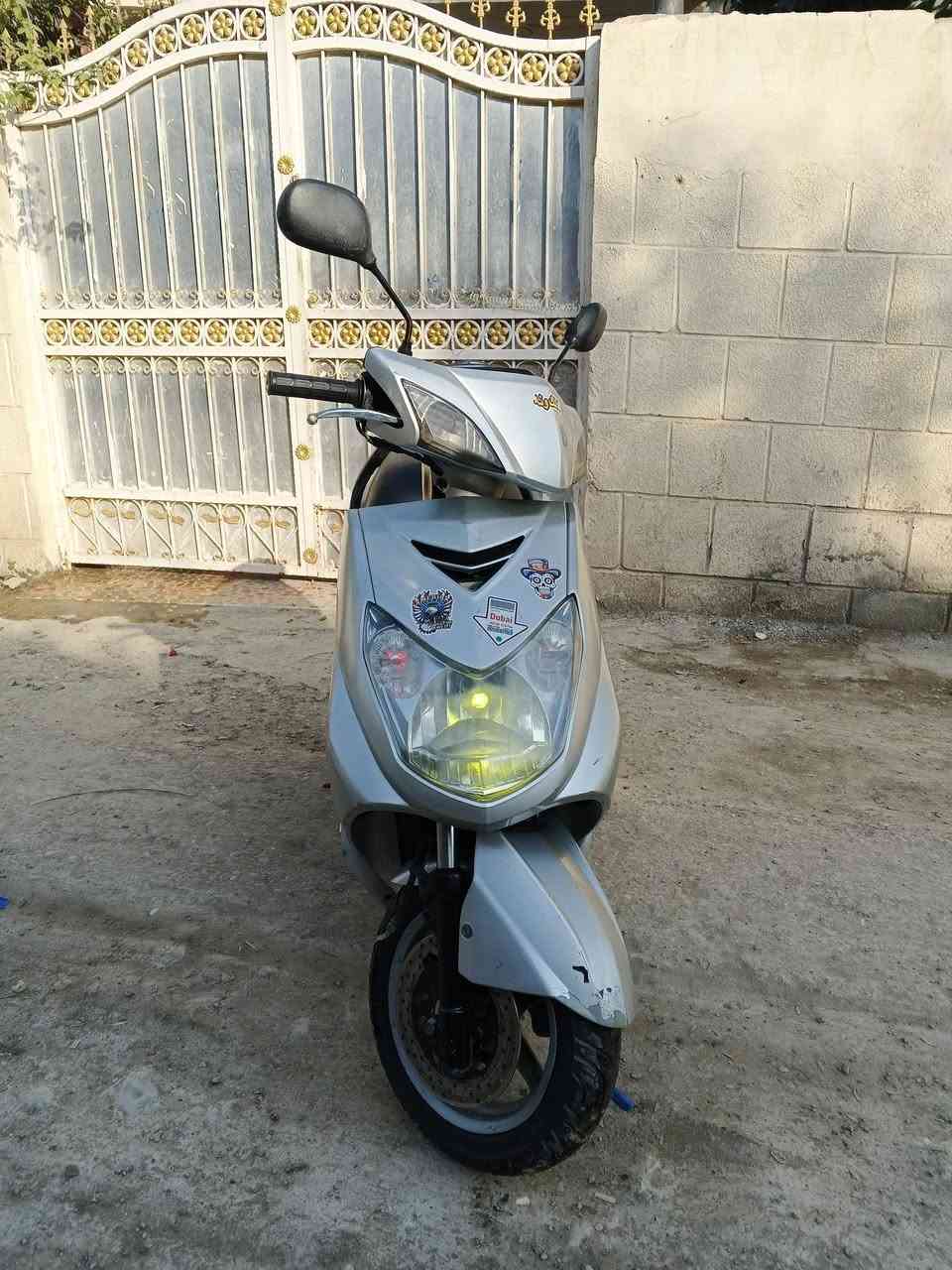 السلام عليكم سكنس فحل نوزل قبغ نفخ ستان كهرباء ياباني موديل 11 مكينة بلادية شلعة معدل ترايك وين ميعجبك دراجة كاملة مكملة ع ايدي مناقصها برغي السعر 650 للمراوس مع سكنس جبلي نضيفة عنواني ديالى بعقوبة تقاطع السادة للاستفسار الاتصال على الرقم ***********
