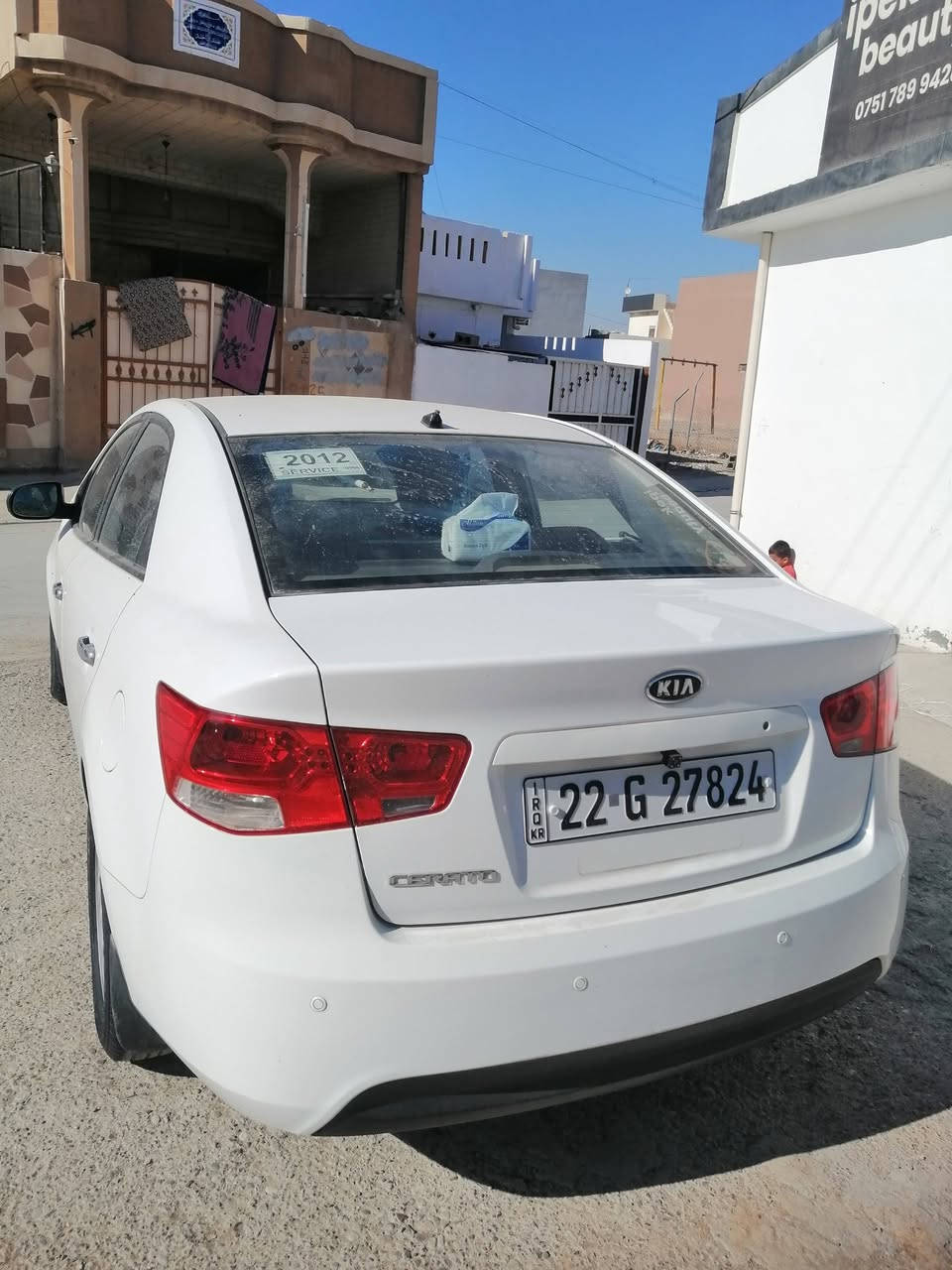 بسبب الوعود الكاذبه اعاده النشر للبيع سيراتو مديل ٢٠١٢ سياره باسمي سنوي لحد ٢٠٢٧ كلين
كير /محرك  بشرط بعد ممفتوح  تخم تاير جديد 
السياره جاهزه من كلشي 
رقم شمالي جديد
مكان السياره كركوك التون كوبري 
هـ *********** 
السعر ١١٧ وبيها مجال
