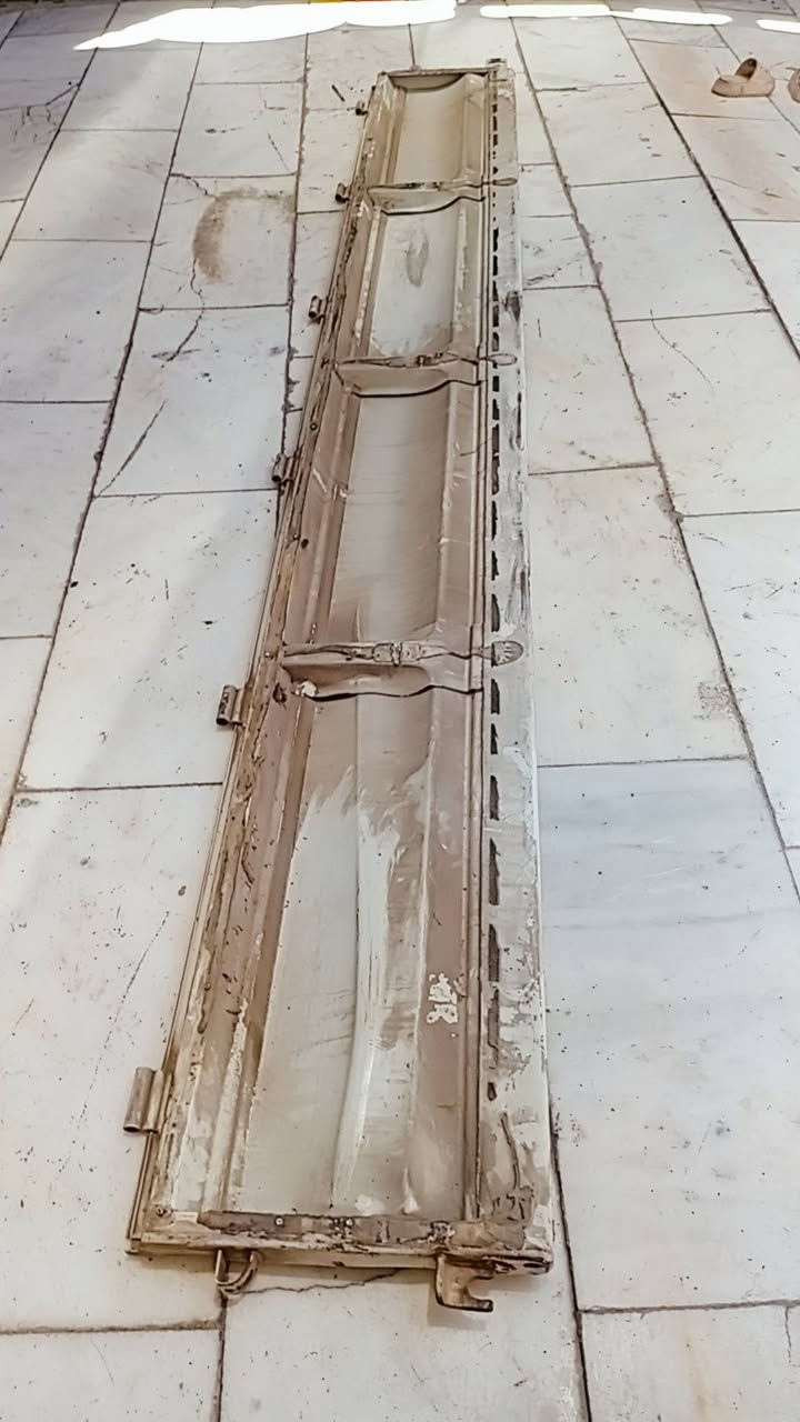 باب صفح مال نثيه للبيع ضربته واضحه باب نضيف فقط الضربه التواصل معه هاذ الرقم ***********
