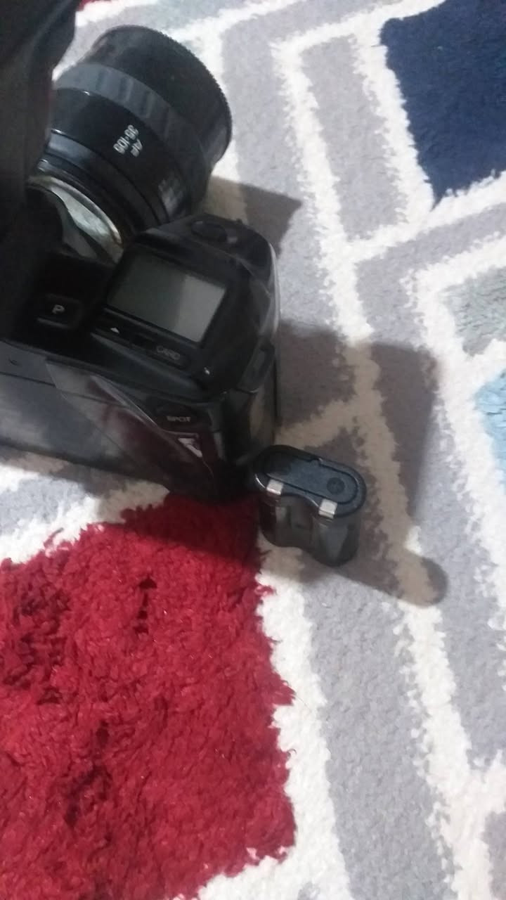 سلآم عليكم عندي هاي الكامره للبيع


**إذا كنت صاحب هذا الإعلان وتريد حذفه لأي سبب، رجاءا أرسل رسالة إلى الدعم الفني**
