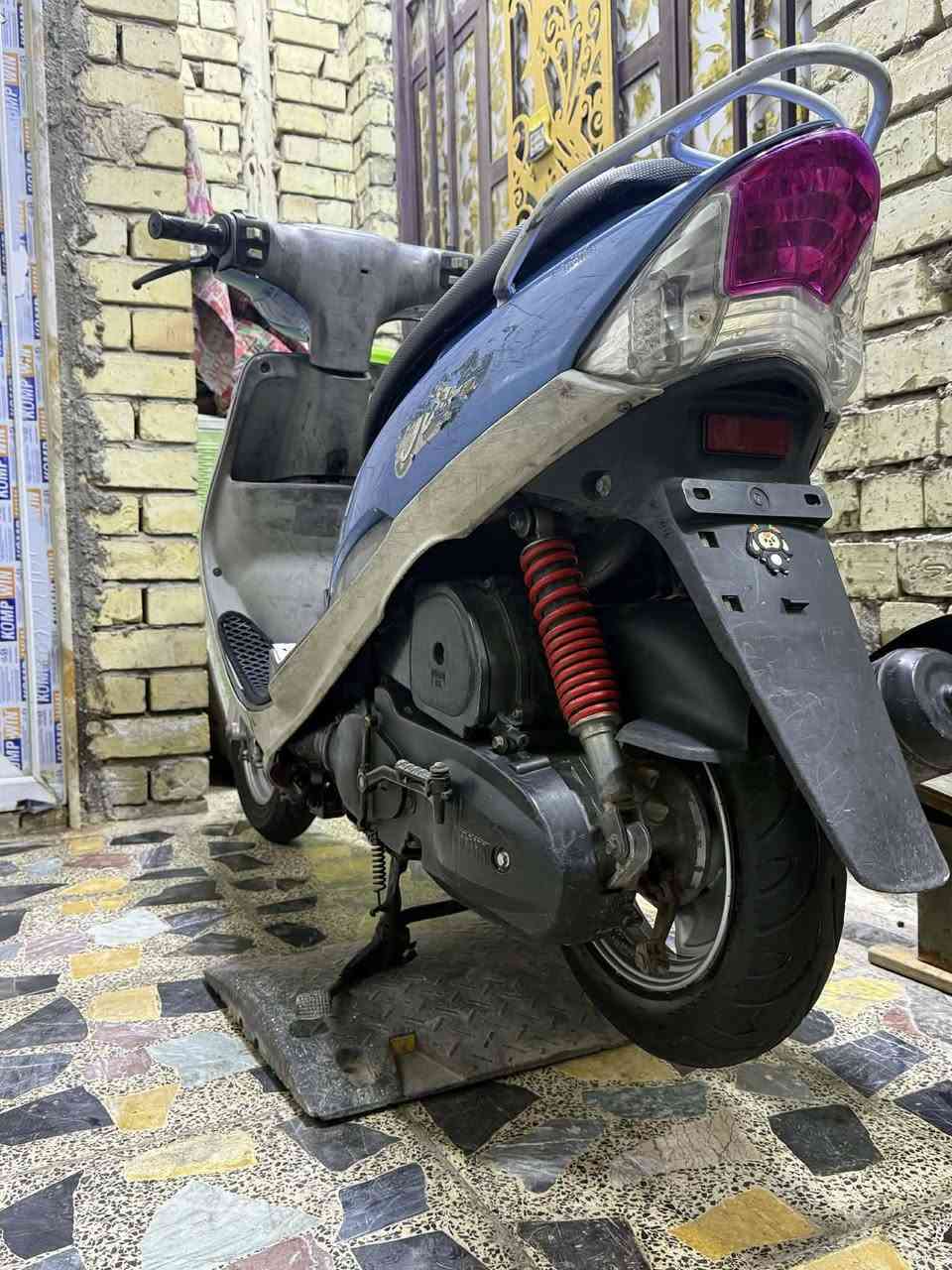 سلام عليكم ماكس منغولي للبيع الدراجه بيه تبخير بس شويه ويكطع التبخير بس الدراجه خير من الله وين ماتريد تروح بيه روح ماتوكفك كهرباياته كامله اشاير هورن عالي ناصي فول ملاح سعره 500الف وبيه مجال بسيط الي يريده يراسلني خاص ونتفاهم/ملاحضه الدراجه مو الي مال صديقي


**إذا كنت صاحب هذا الإعلان وتريد حذفه لأي سبب، رجاءا أرسل رسالة إلى الدعم الفني**