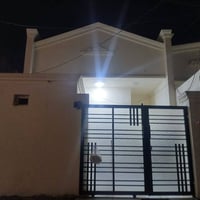 دار للبيع 100متر بلديوم 300  سعر 60وبي مجال ممتواجد عالفيس  0772772078...