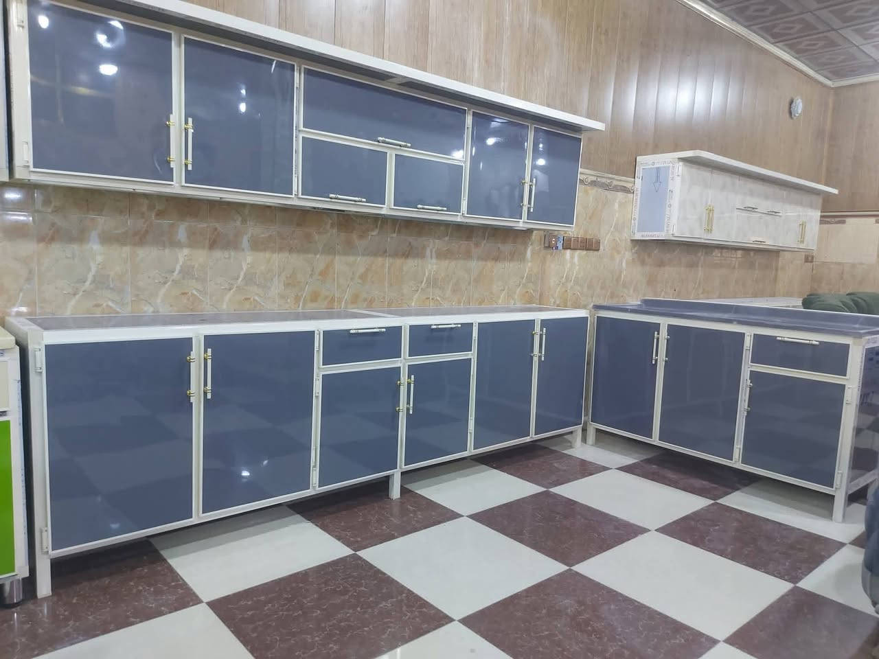 معرض الزهور للأثاث          
وصول وجبه جديده من الكاونترات والسنك الألمنيوم شغل احطاطه وبأسعار مناسبه 
متوفرحسب الطلب كل القياسات موجوده 
متوفر #جملة  #مفرد لاصحاب المحلات 
للحجز والاستفسار مراسله الصفحه
العنوان الرمادي منطقه 5 كيلو شارع 100 قرب مطعم 🍴 هيوا لكردي 
للاتصال  ***********
اهلا وسهلا بكم…
