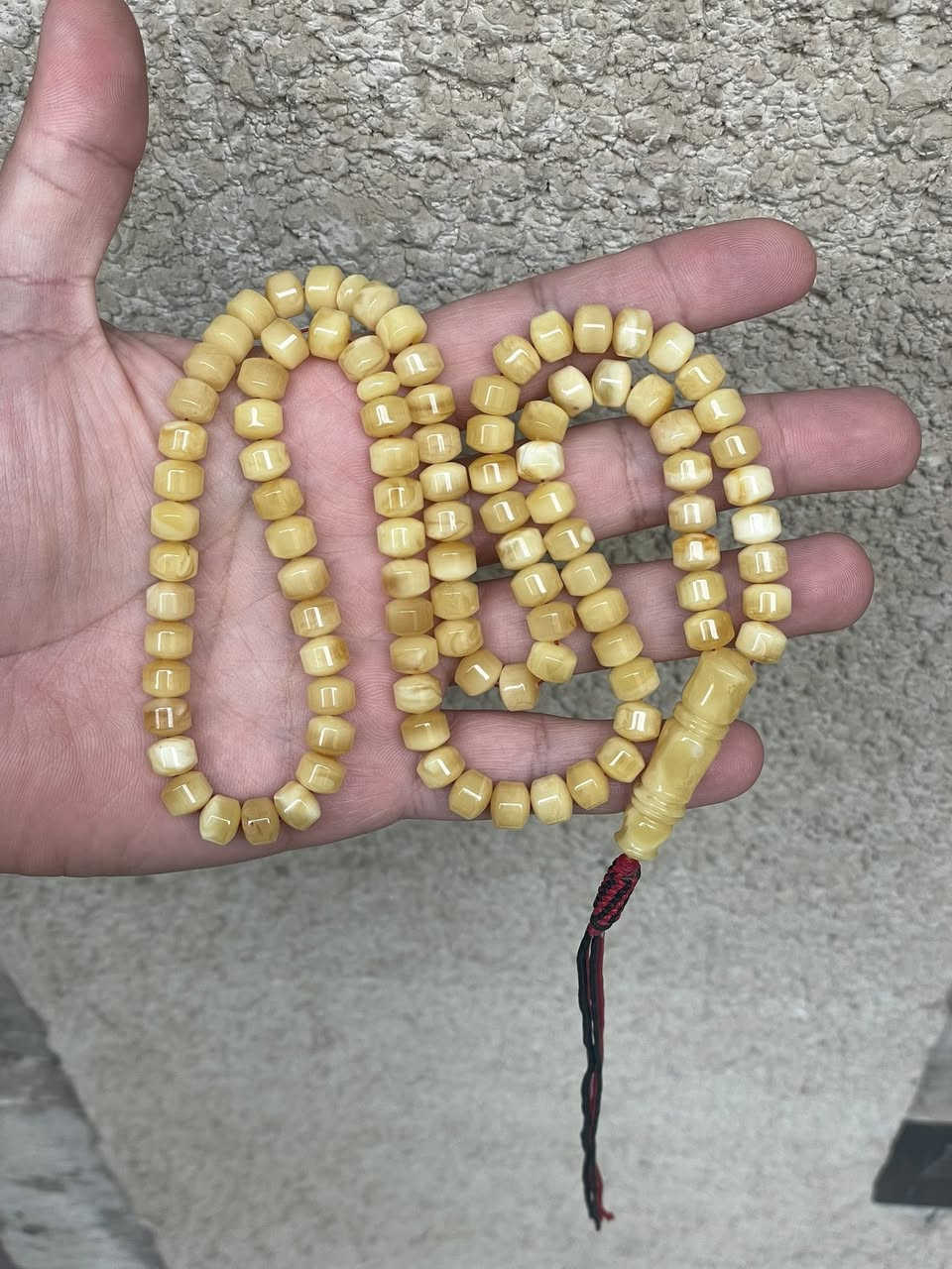 كهرب حر طبيعي
كصة ذروي 
شاهد ستندر كعب الغزال
عدد الحبات 99
الوزن 35
السعر 130$


**إذا كنت صاحب هذا الإعلان وتريد حذفه لأي سبب، رجاءا أرسل رسالة إلى الدعم الفني**