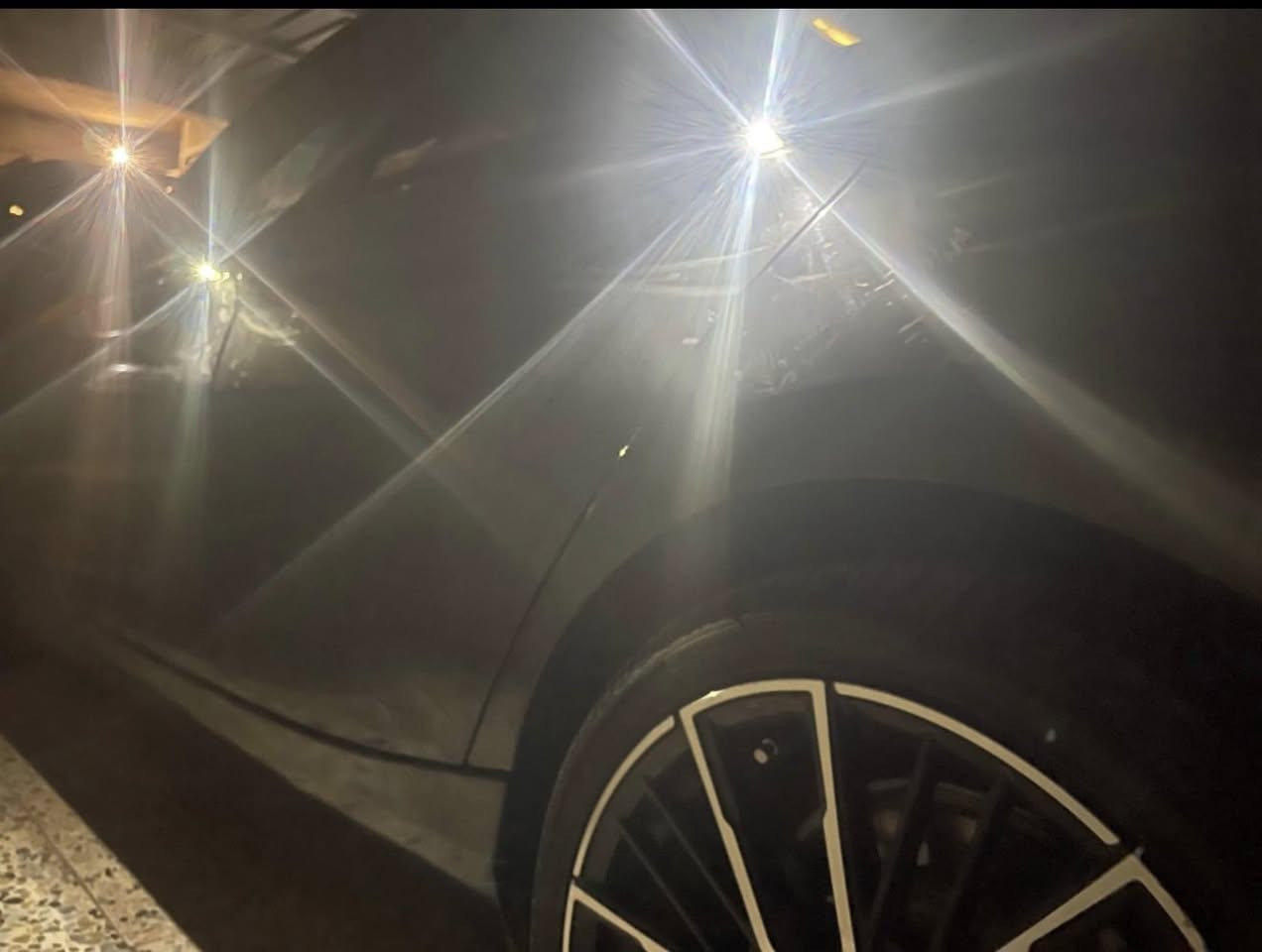 BMW
F20 
2014
كوبون بنزين 
ضرر قطعة وحدة فقط صبغ جامرلغ امامي سكن 
بيهة تعديل بارد
المكان كركوك حي الواسطي 
السعر ١٠٠ 
***********
