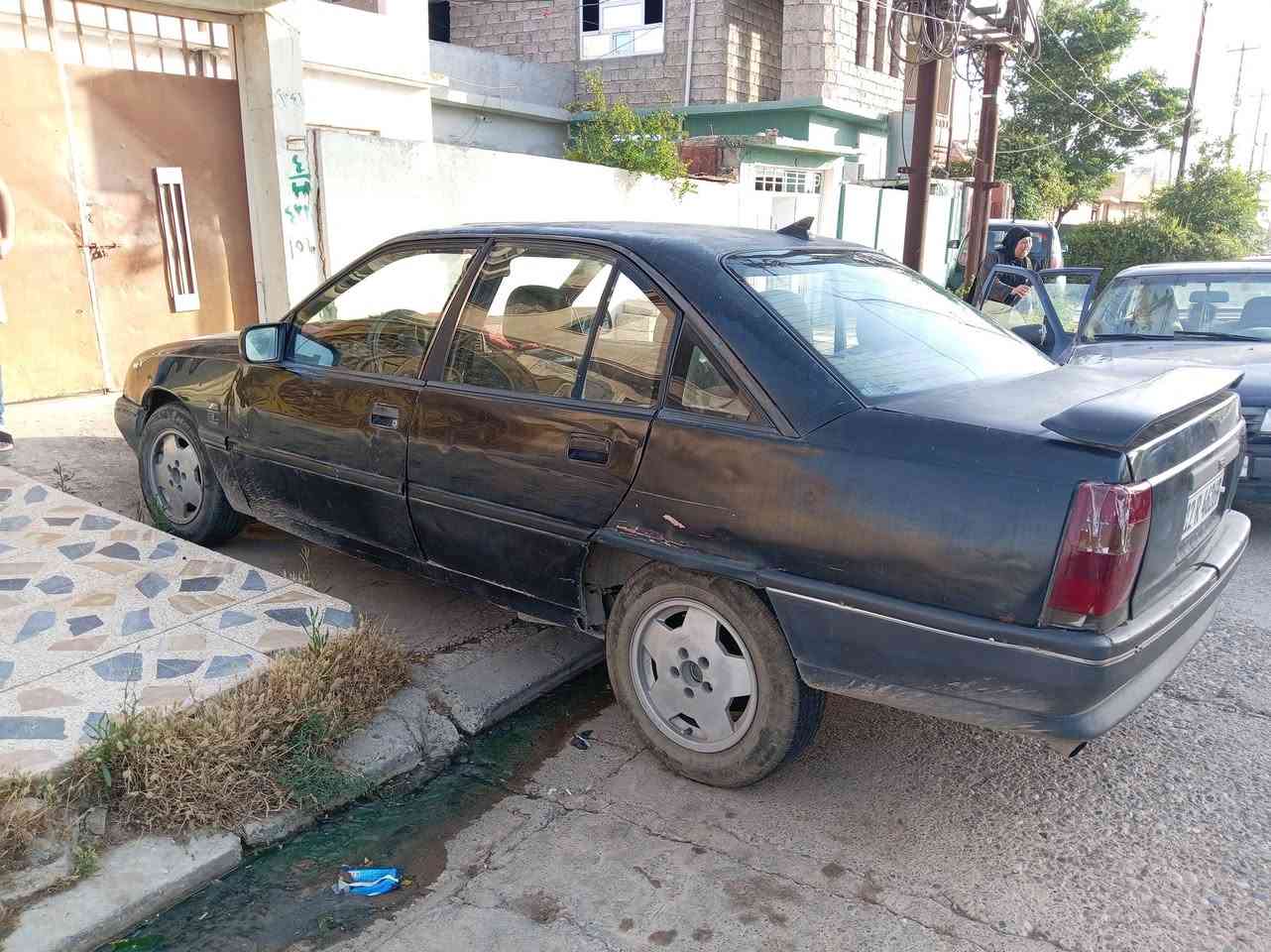 السلام عليكم
اوميكا
حجم 20 محرك كير شرط
موديل 89 لا صرف لا نفخ 
رقم انكليزي دولي
تحويل ثاني يوم
اتصل عل رقم ***********
