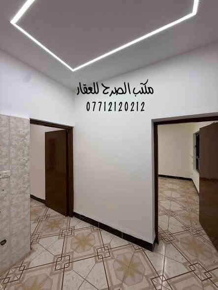 🏡 #دارللبيع  طابق ونص طابو ملك صرف مساحة  ( 300متر ) 
بناء نضيف سقوف مغربي نضام دكتات الدار نضيف جاهز للسكن 
 
لمعرفه السعر الاتصال على ارقام المكتب *********** 

 🧱#واجهة:  12متر 

 🧱#العمق: 25 متر  

♦️العنوان / كركوك / قادسية الاولى قرب تقاطع ابو خطاب
 خلف معهد ستار موقع جيد على شارع عريض قريب من سايدين 

تفاصيل الدار 🏘

 - استقبال
 - هول
 - غرف نوم عدد ثلاثه
 - مطبخ بارد
 - بيتونه كبيرة 
 - صحيات 
 - درج داخلي
 - مخزن
 - كراج 
 - حديقة 

☎️ للإستفسار يرجى الاتصال 
بالأرقام الموبايلات الواردة أدناه

***********

***********

 ***********. متوفر واتساب 

📍او زوروا مكتبنا مكتب الصًرح للعقار 
     في القادسية الثانيه قرب مثلجات سارا
