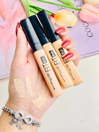 كونسيلر Fit Me • مايبيلين • تغطية متوسطة