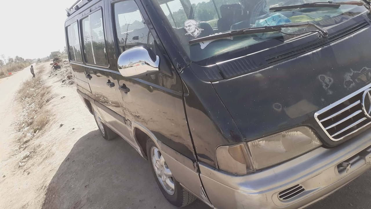 السلام عليكم استانه للبيع موديل 96 سنويه 27 باسم اللي يريد يبيع كير مكينه جدد باور مشط كهربائيات خير من الله
‏‪***********‬‏
