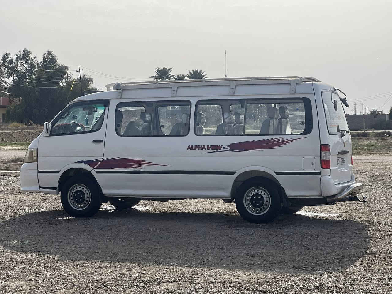 سلام عليكم فتون 2009 رقم بغداد   كير ومكينه ونجي  وكسل خير من الله سياره  مصبوغه حزام.  
***********
