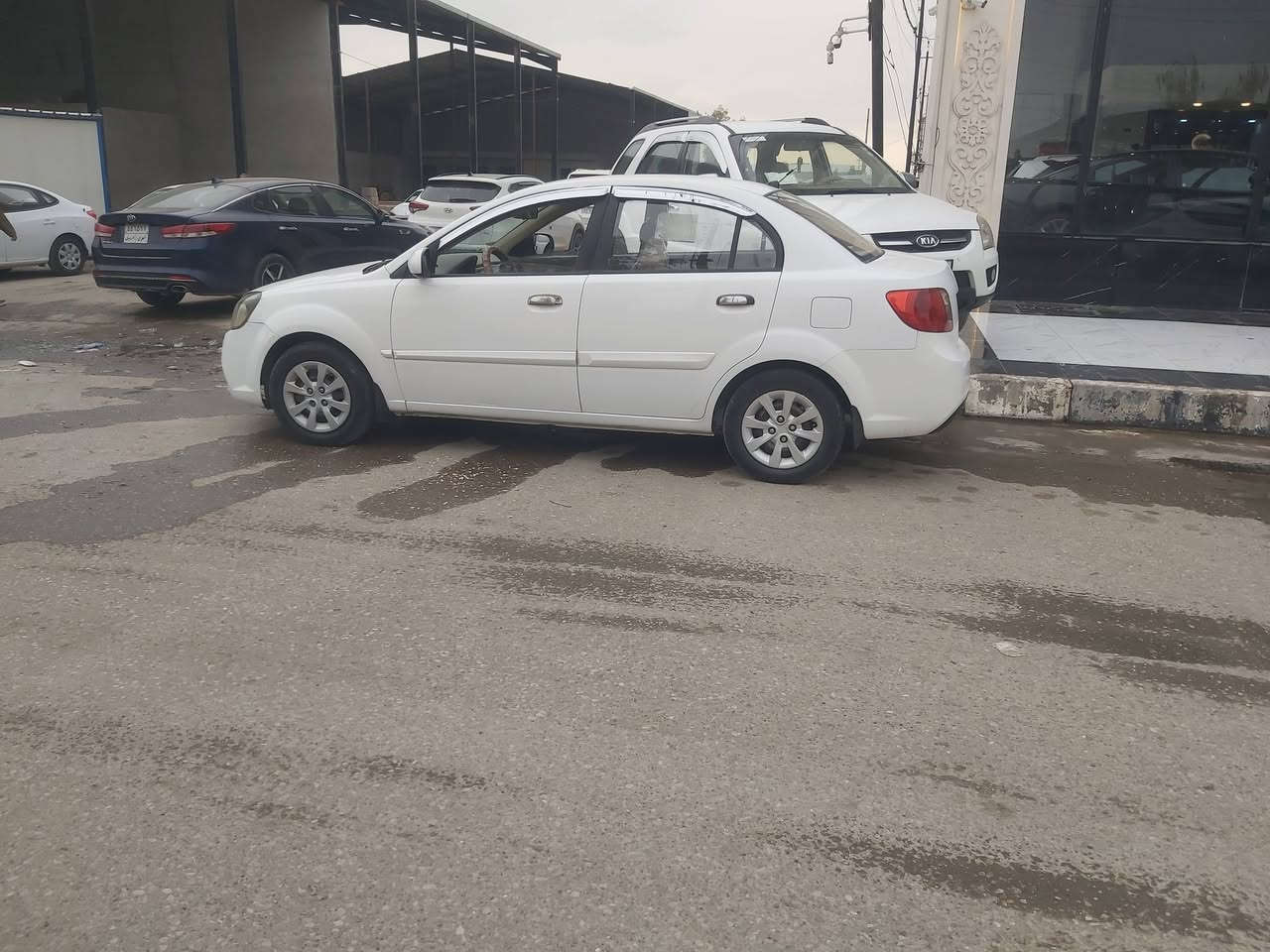 كيا ريو ٢٠١٢
نينوى بأسمي شرط التحويل 
محرك ١٦ ما مفتوح 
تبديل قطعتين من دون دواخل بدون معجون شرط 

السعر ٩١ 

***********
